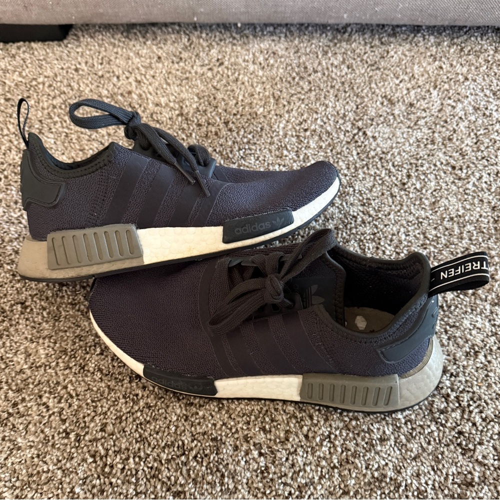 Adidas NMD R1